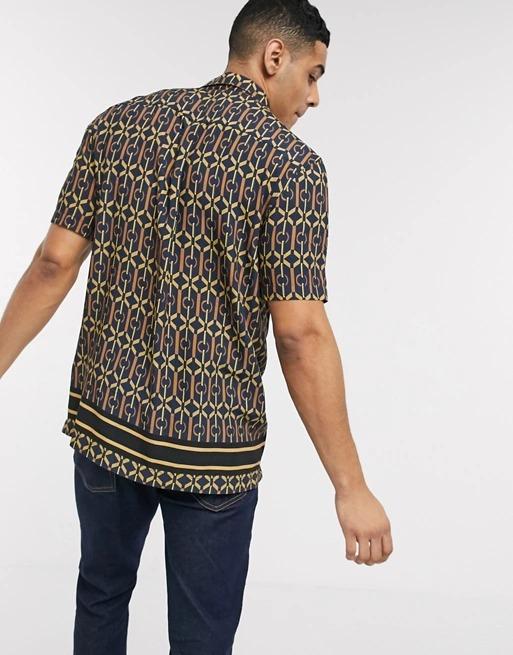 Shirt With Geo Boarder Print