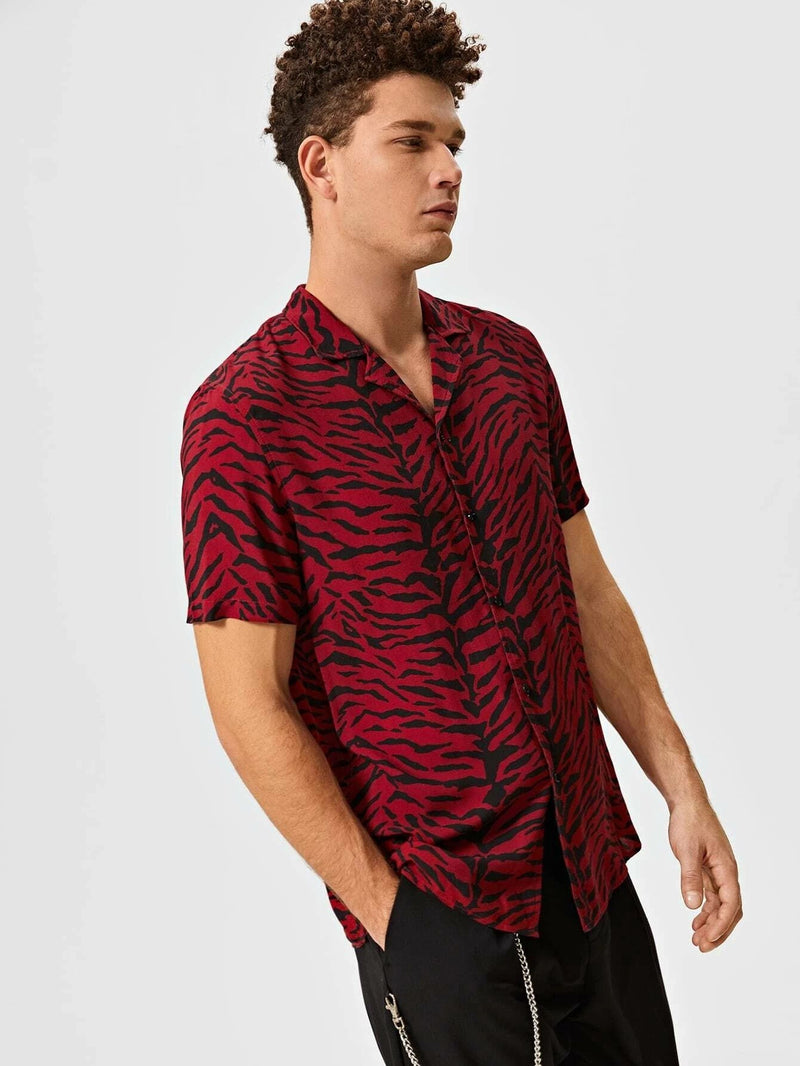 Men Notched Collar Tiger Striped Shirt